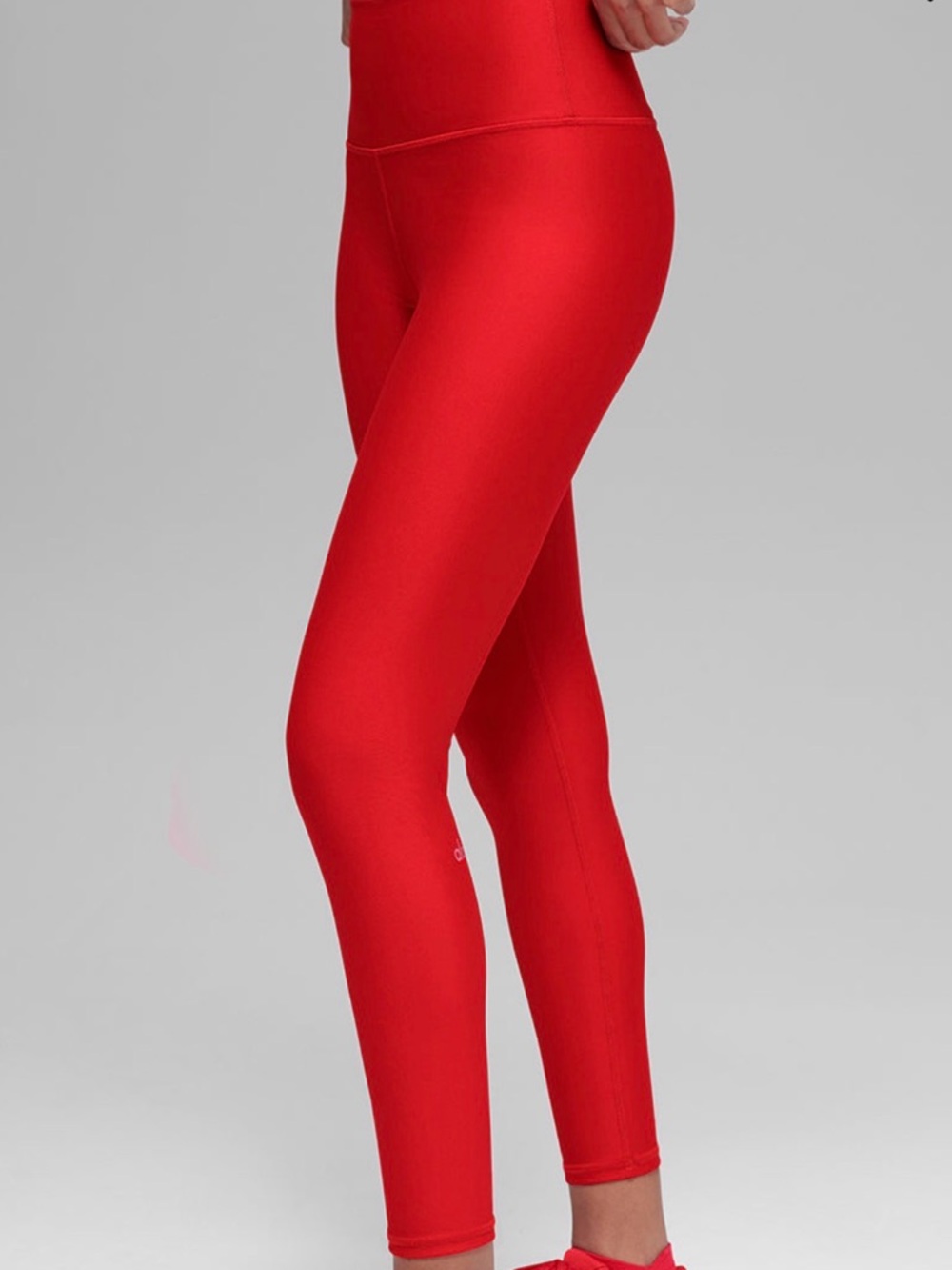ALO Vibrant red leggings